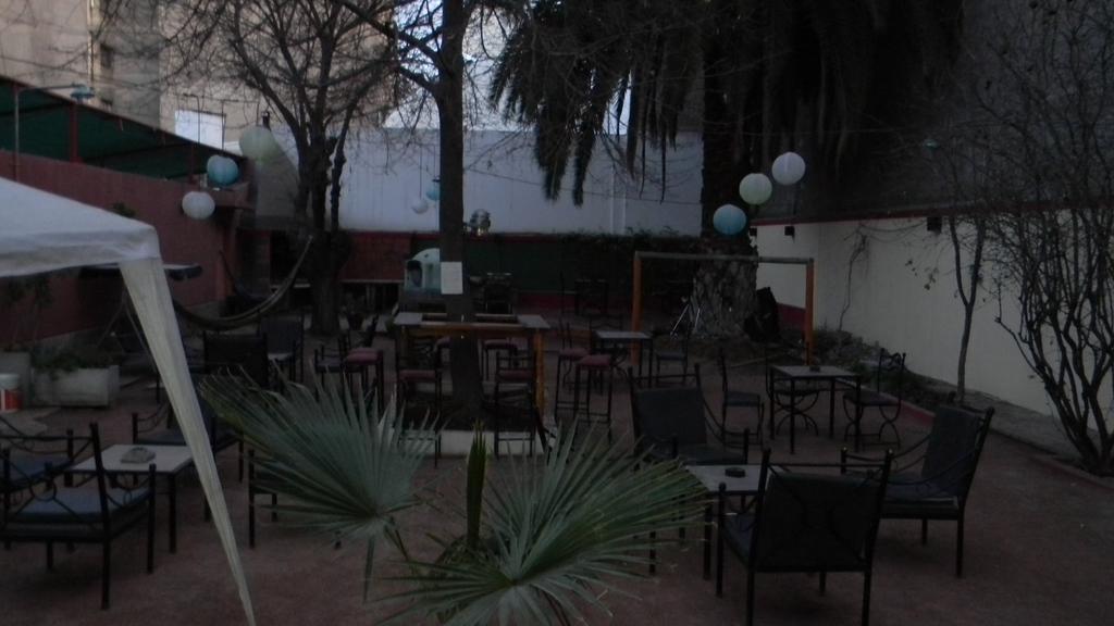 Punto Urbano Hostel Mendoza Zewnętrze zdjęcie