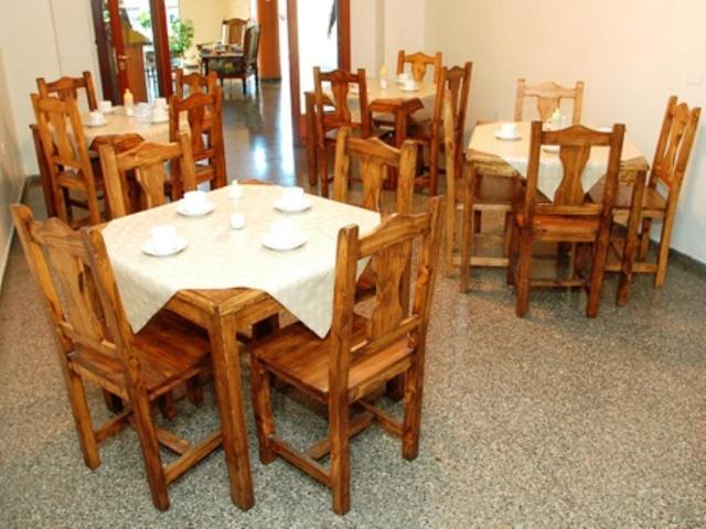 Punto Urbano Hostel Mendoza Zewnętrze zdjęcie